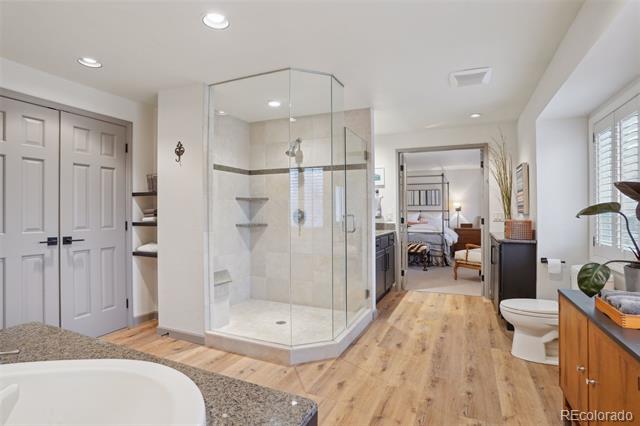5262 E Maplewood Place