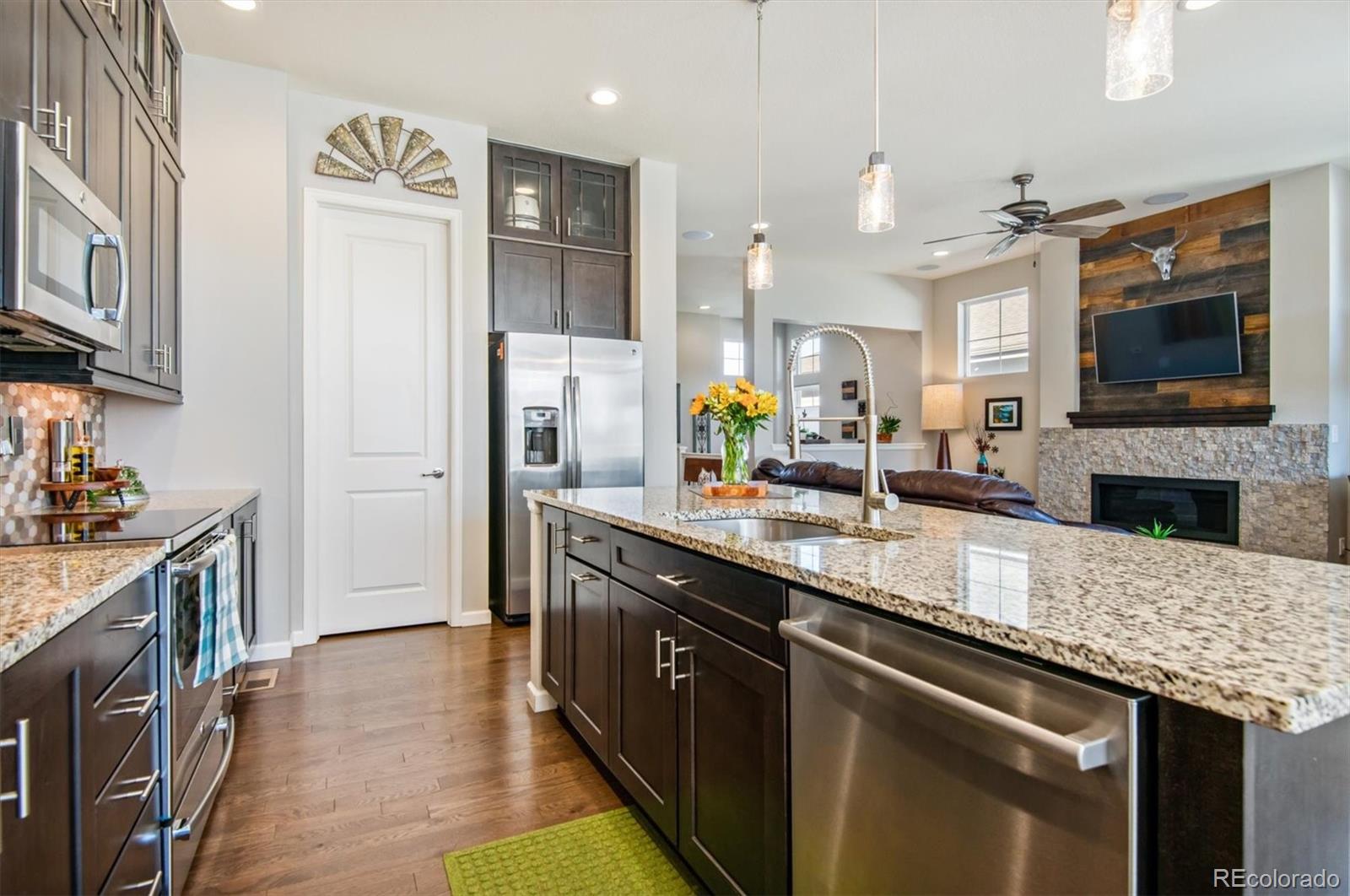 3487 Goodyear Street