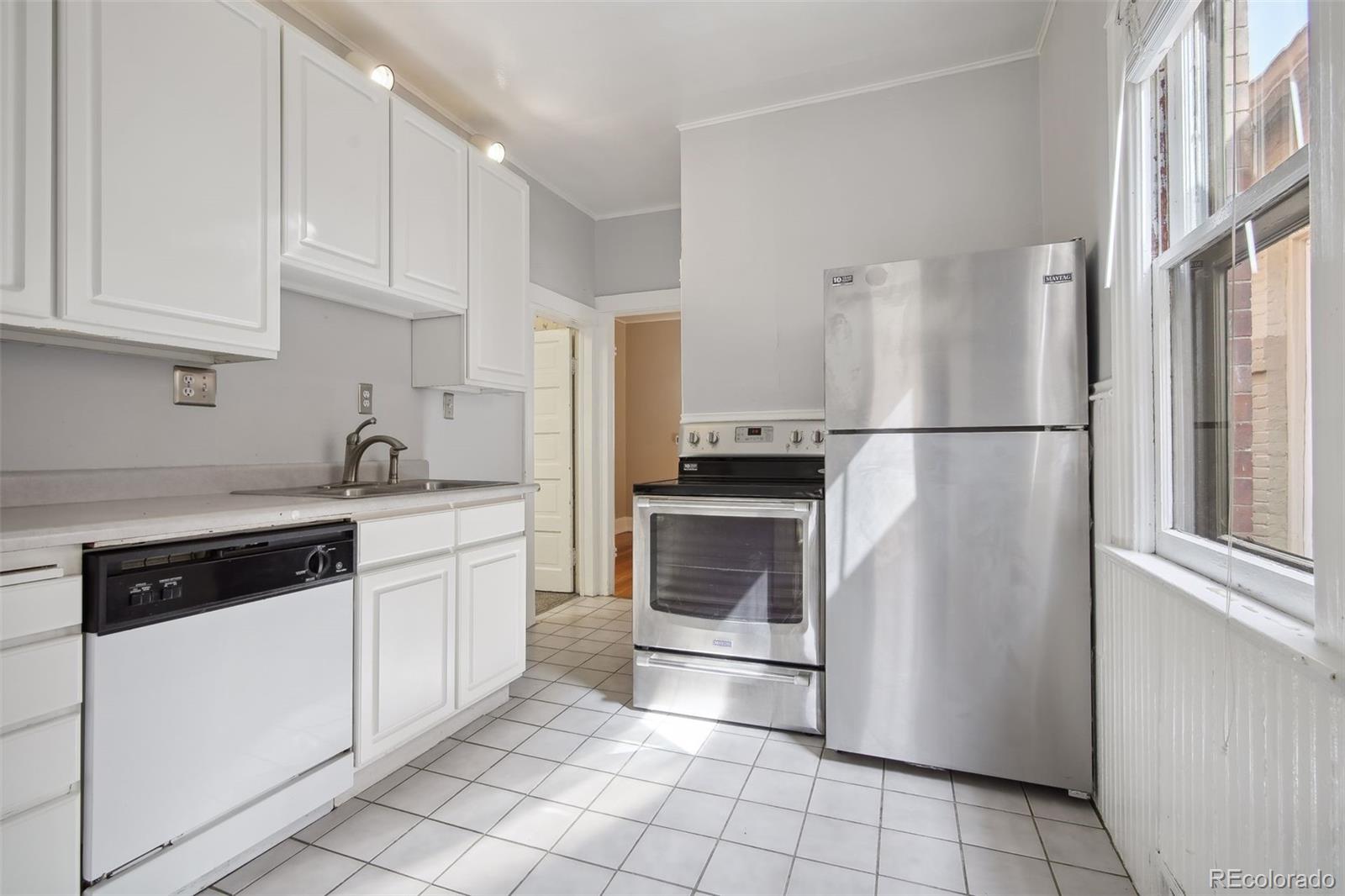 1577 S Clarkson Street