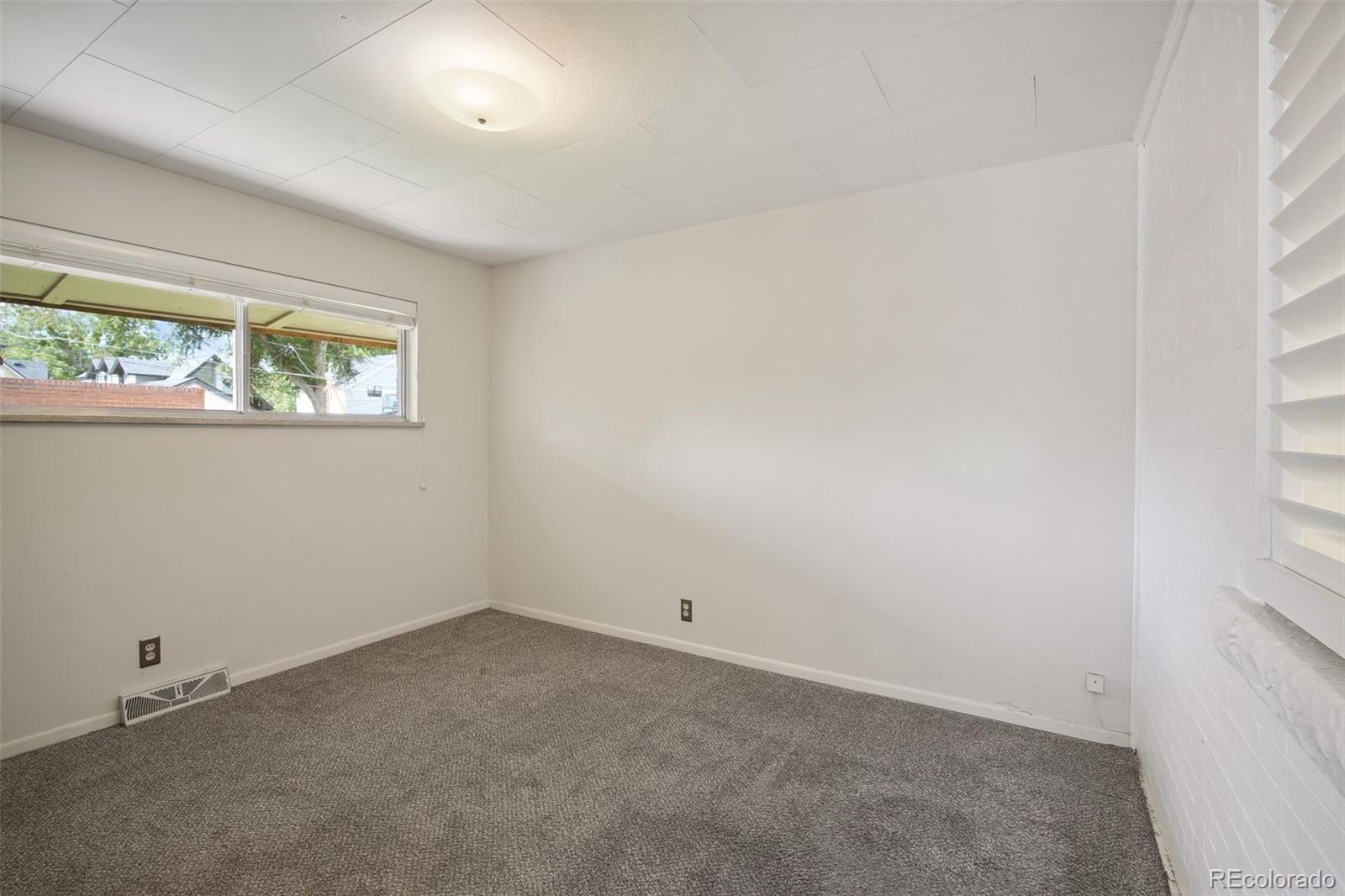 1577 S Clarkson Street