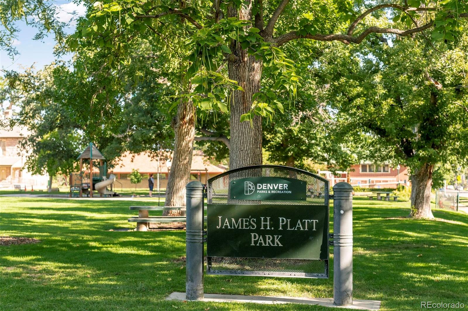 1577 S Clarkson Street