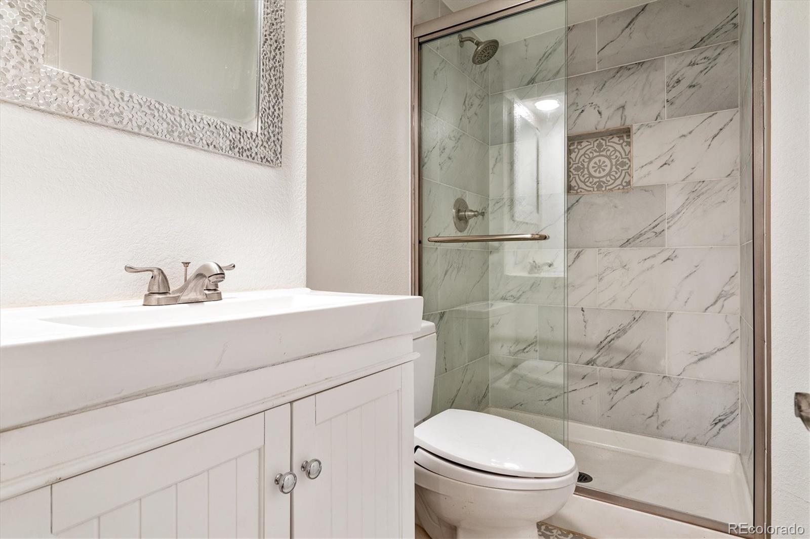 6075 S Filbert Court