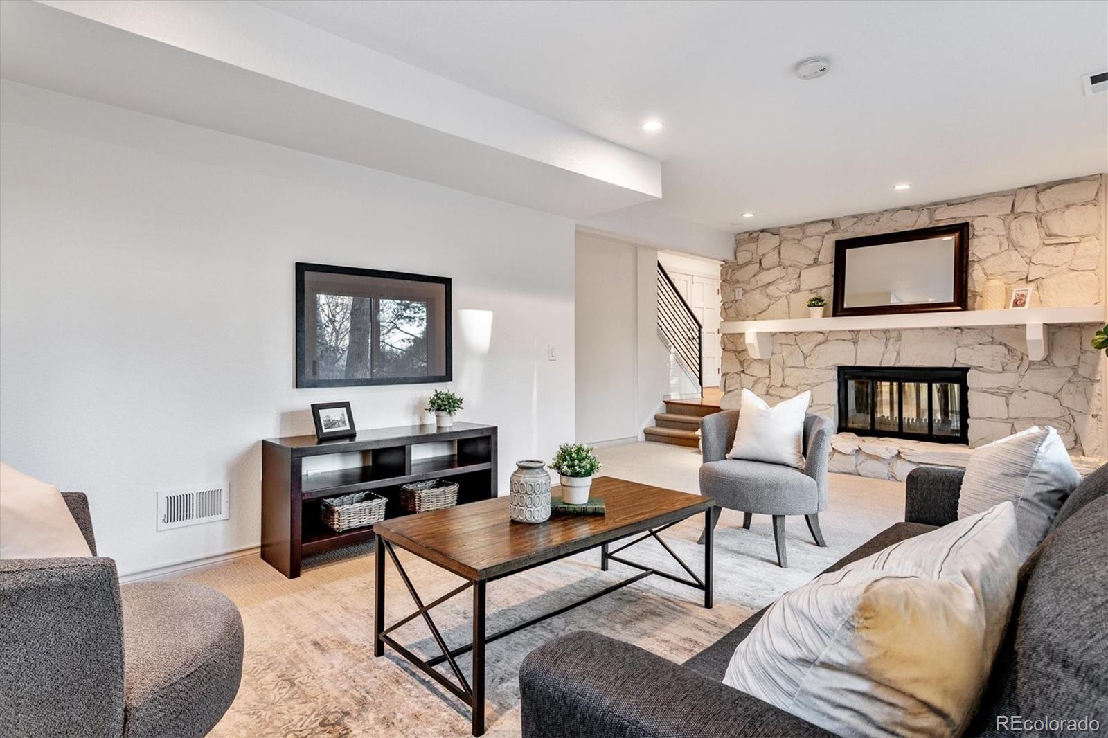 6075 S Filbert Court