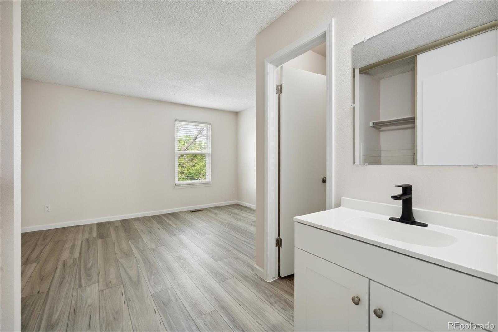 1699 S Trenton Street Unit: 16