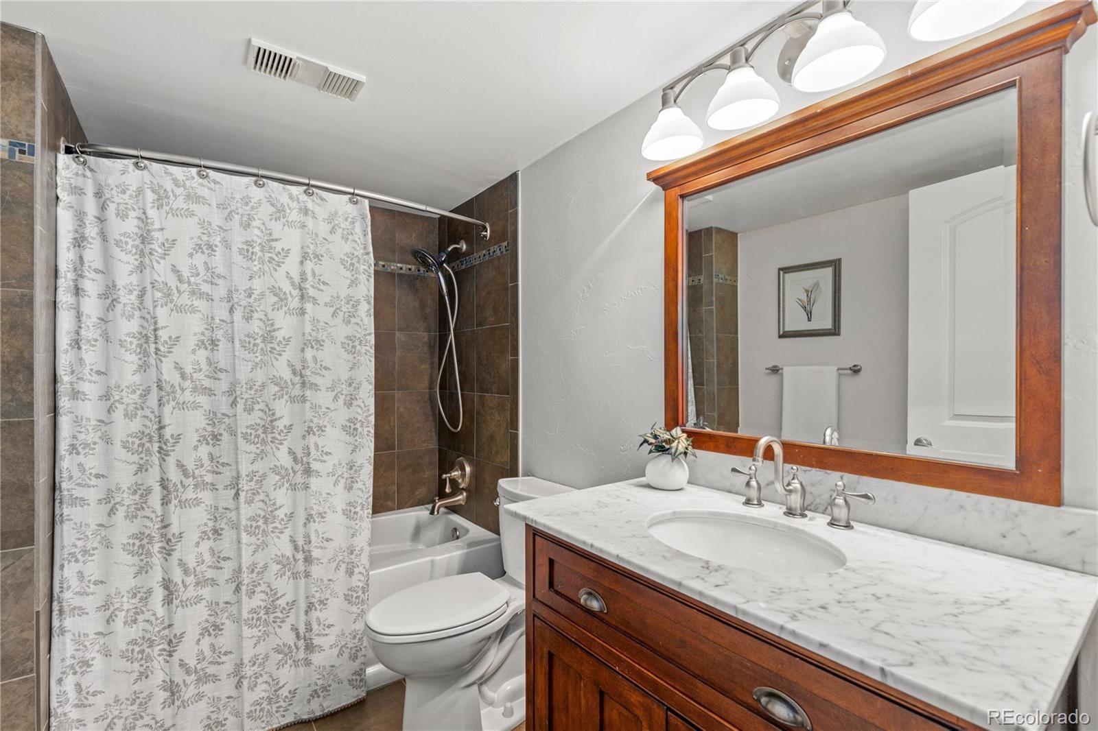 14390 E Marina Drive Unit: 206