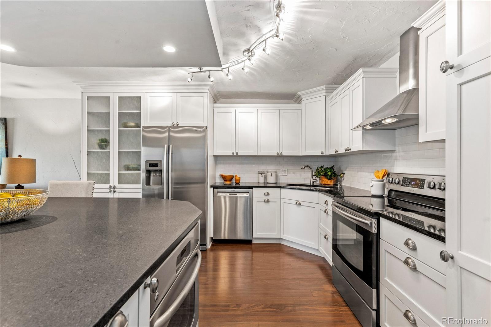 14390 E Marina Drive Unit: 206