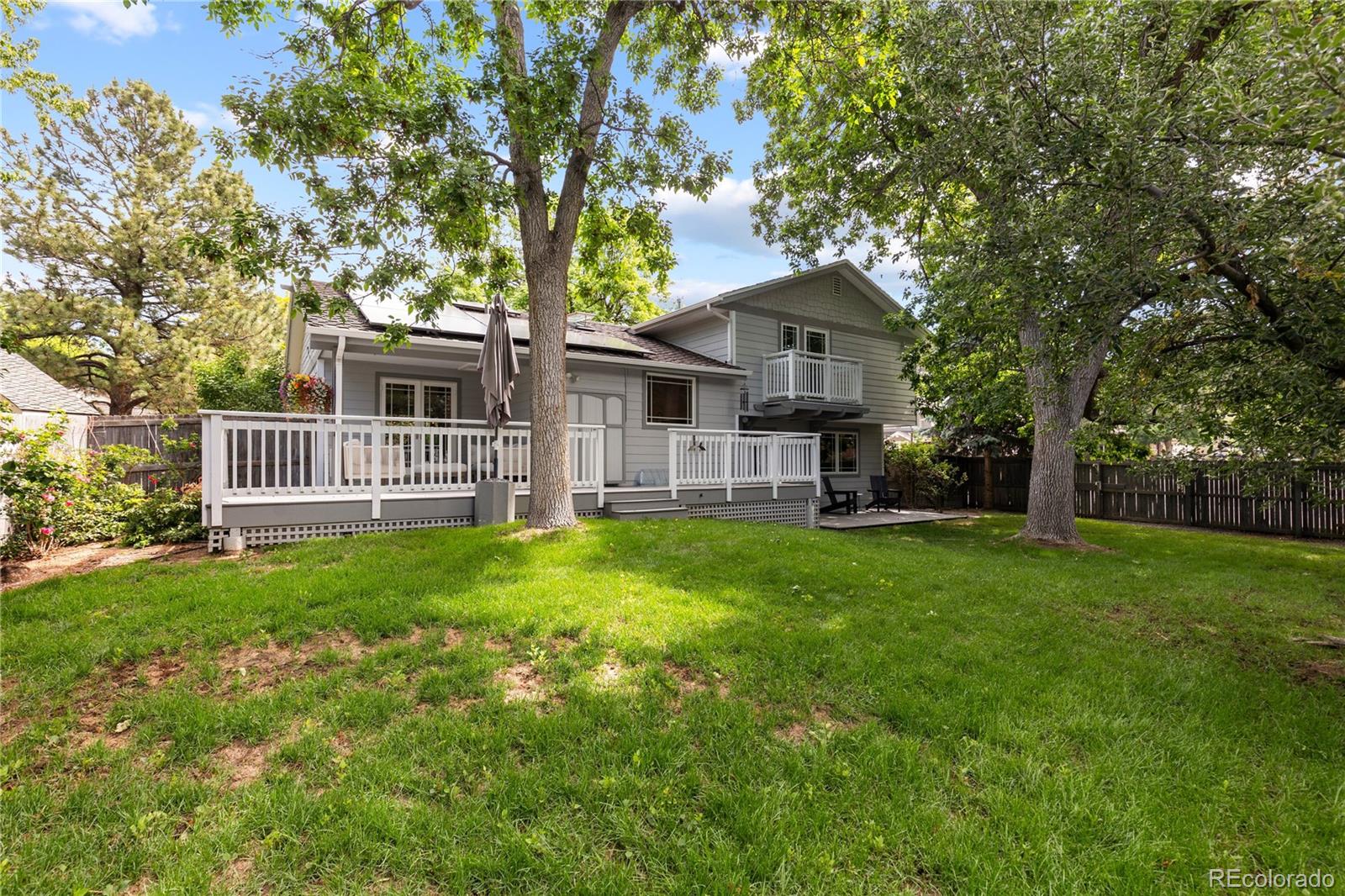 4953 E Maplewood Drive