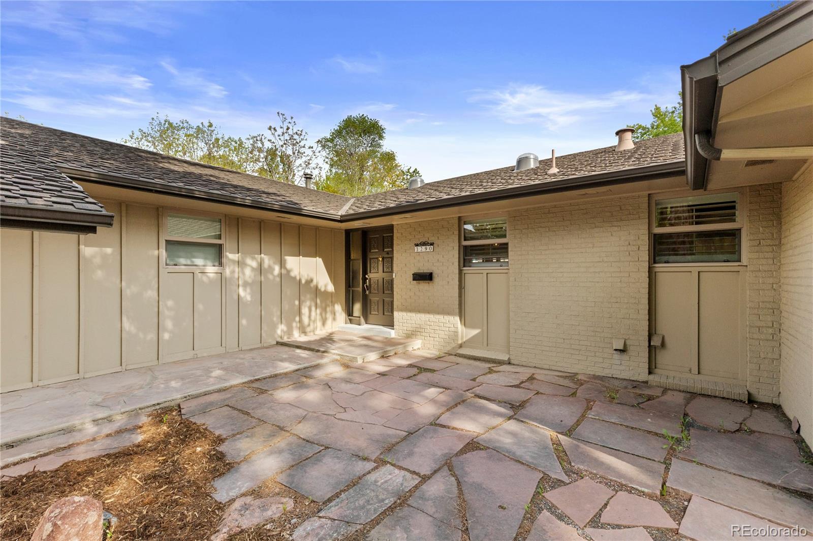 3290 S Krameria Street