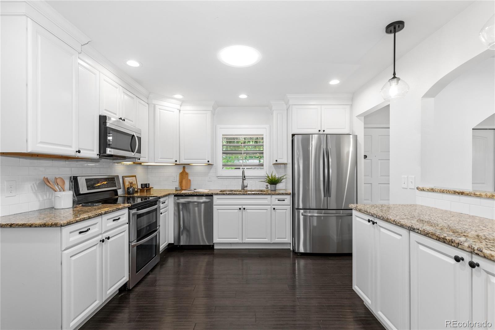 3290 S Krameria Street