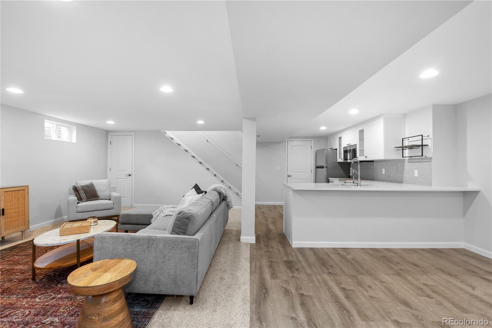 3290 S Krameria Street