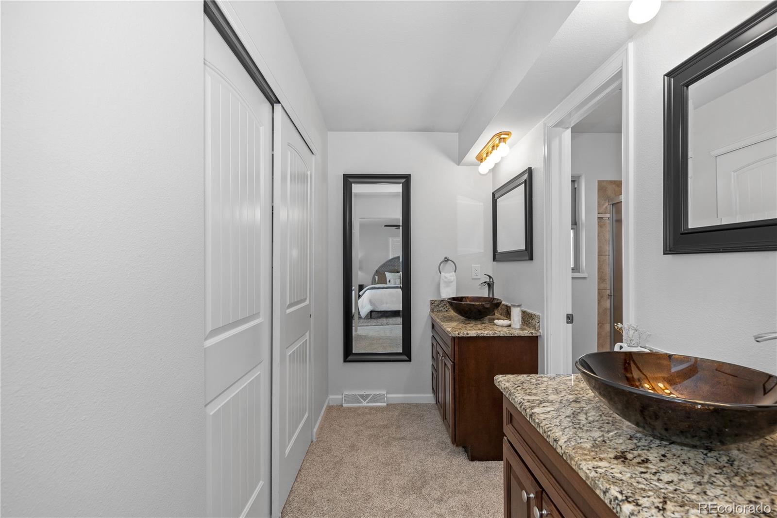 3290 S Krameria Street