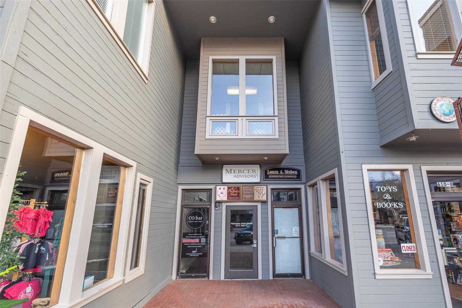 610 E Main STREET 610-12