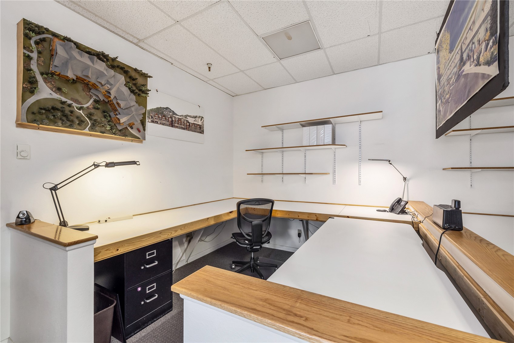 610 E Main STREET 610-12