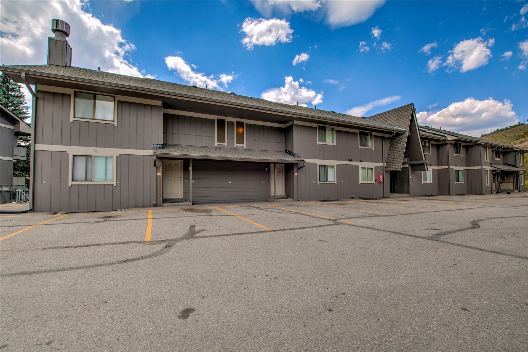 1163 Straight Creek DRIVE I102