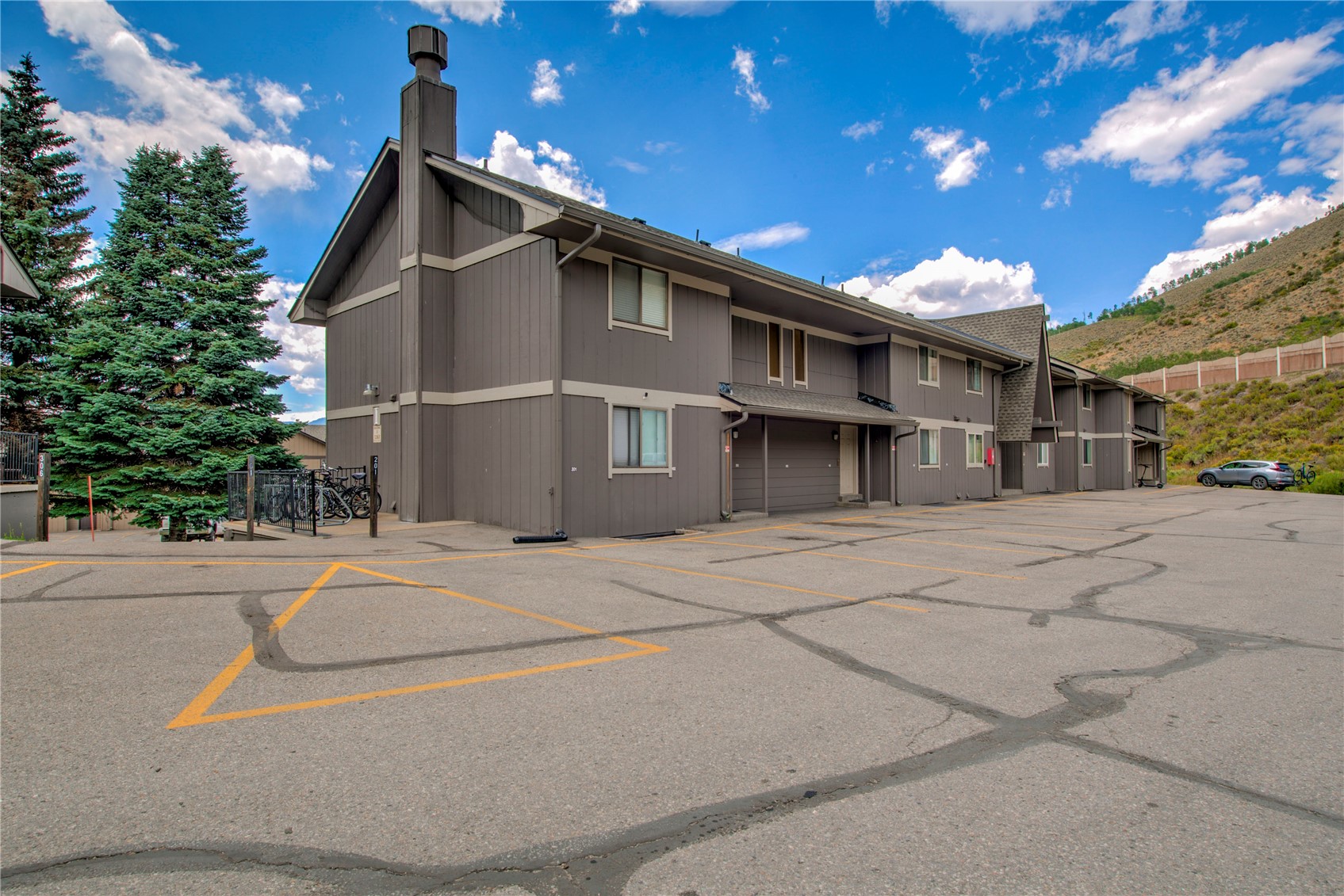 1163 Straight Creek DRIVE I102