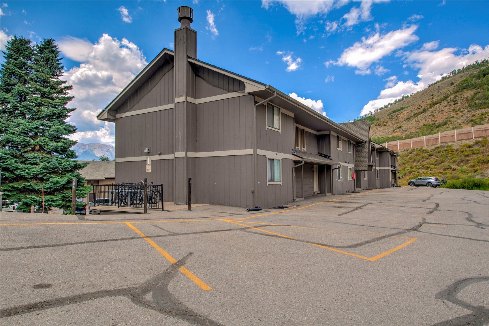1163 Straight Creek DRIVE I102