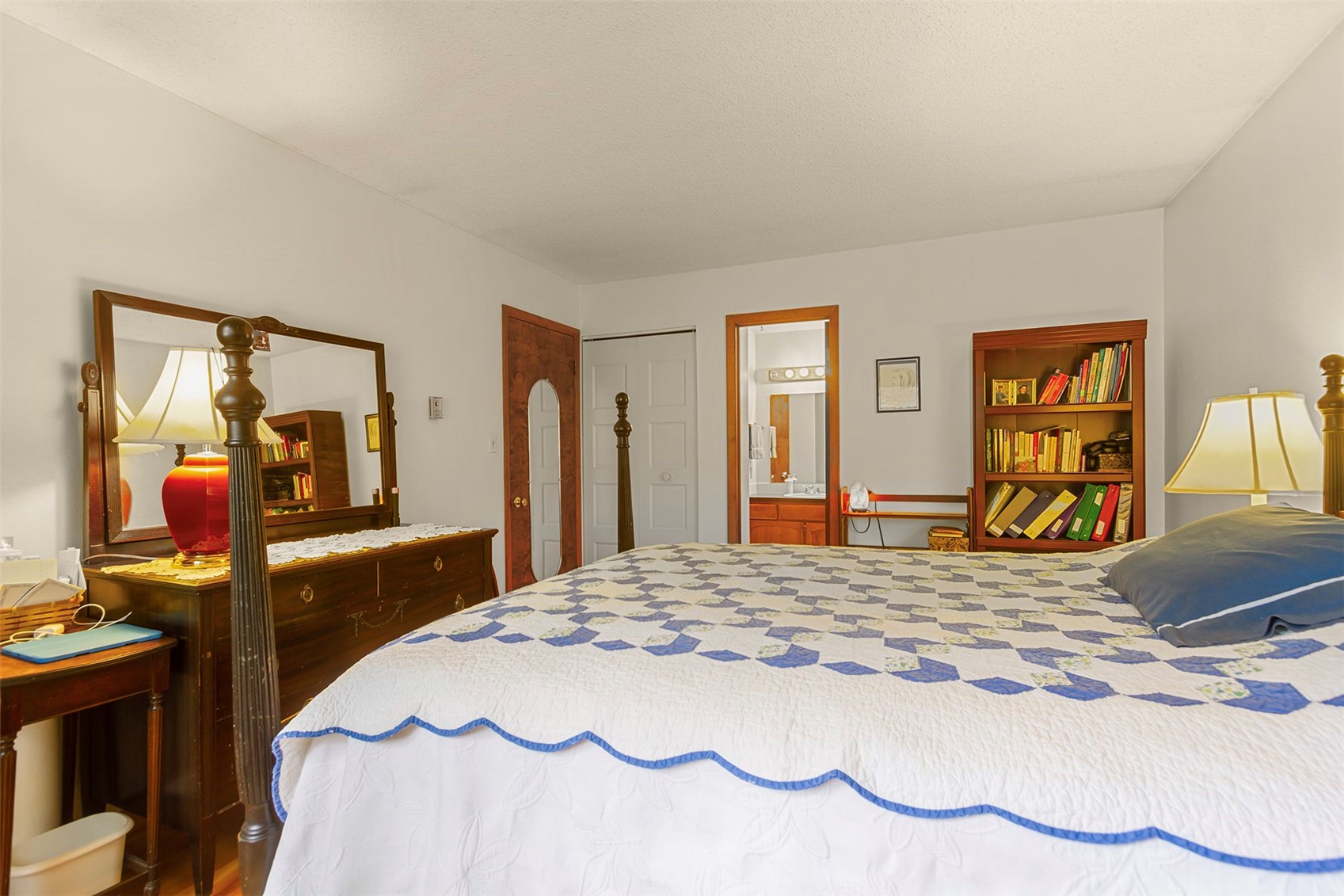 857 Deer Path ROAD