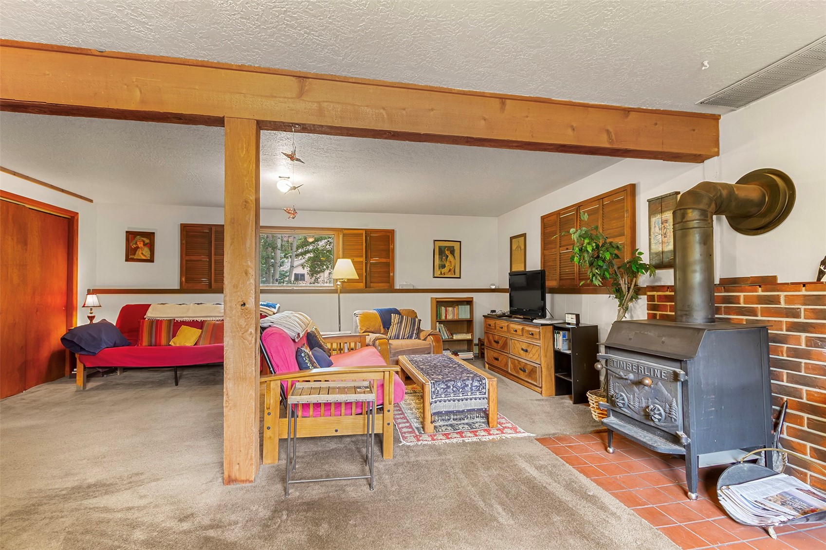 857 Deer Path ROAD