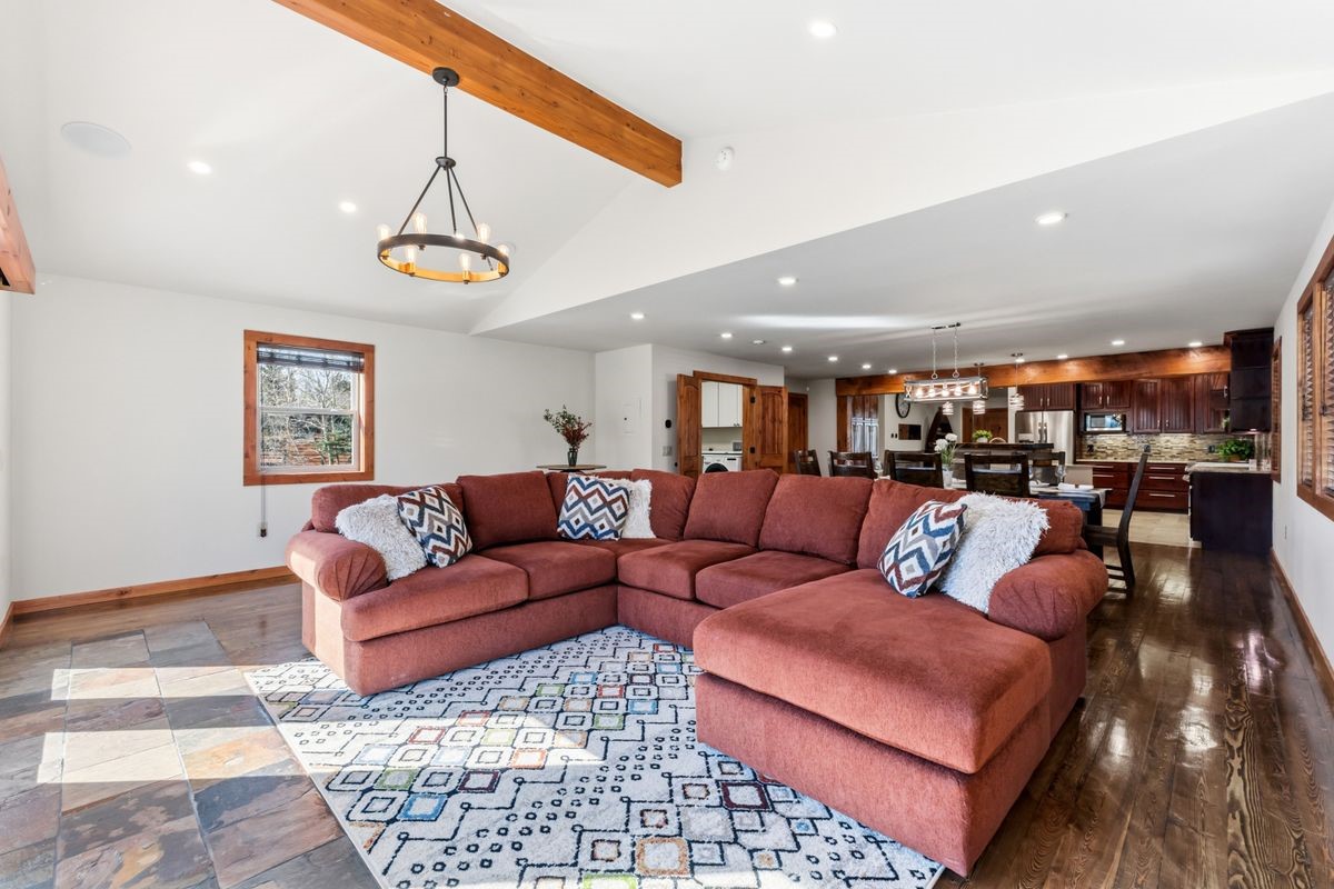 97 Sunlight DRIVE