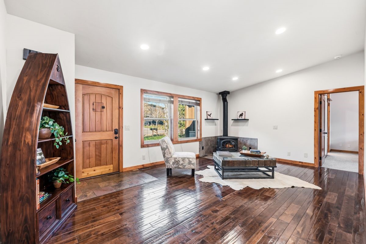 97 Sunlight DRIVE