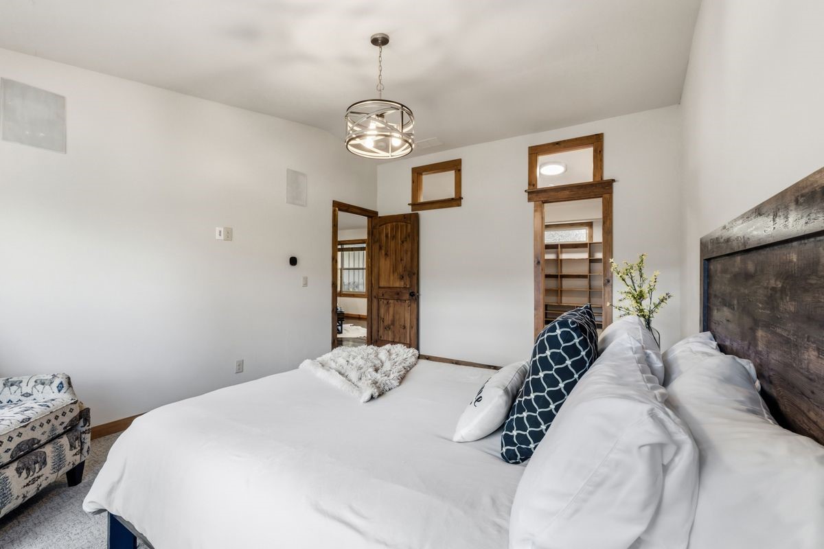 97 Sunlight DRIVE
