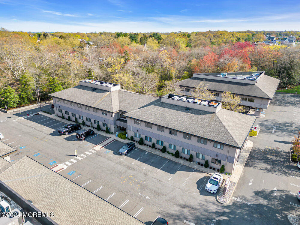 2130 Highway 35, 215