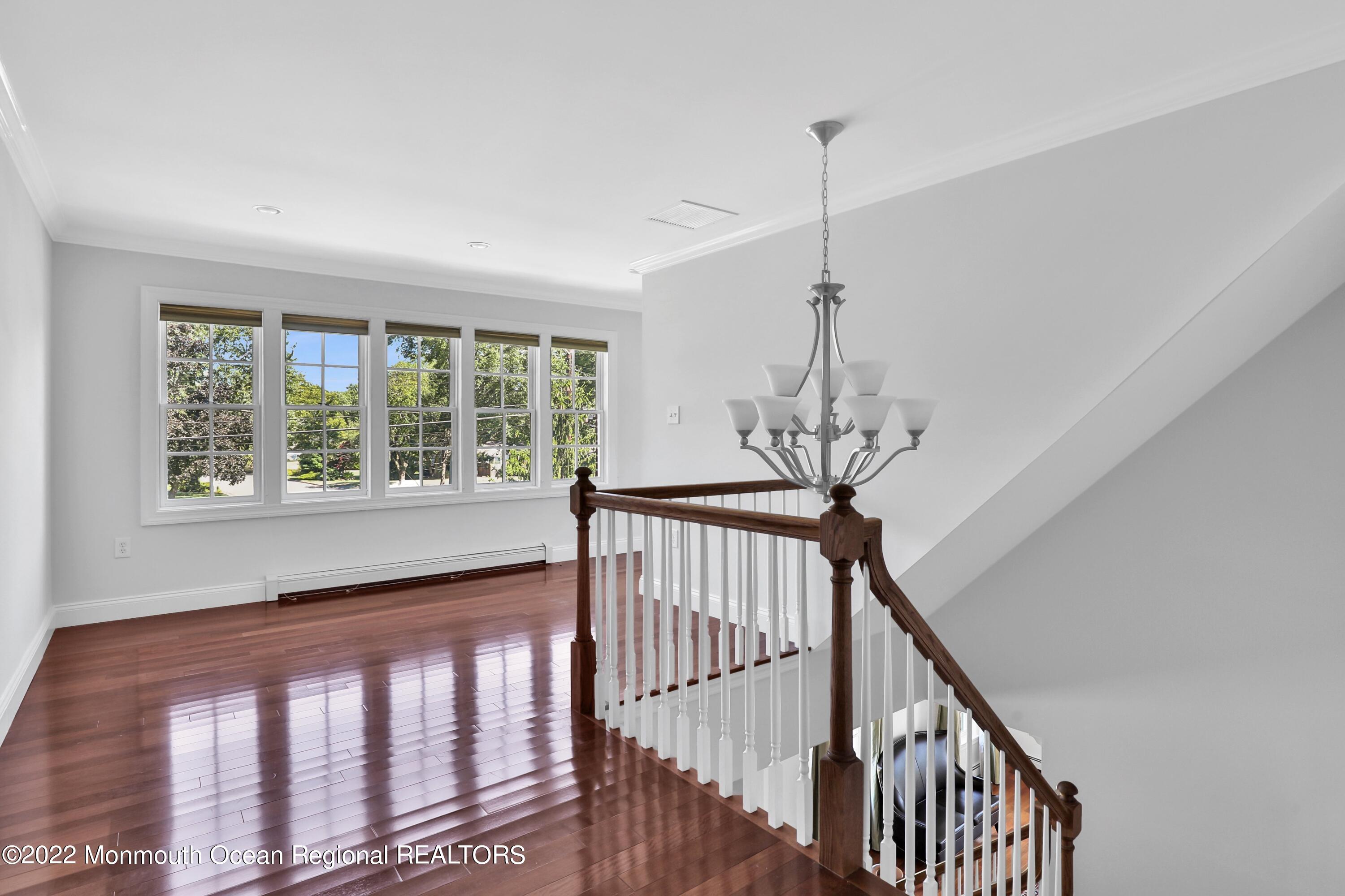 28 Bernard Terrace
