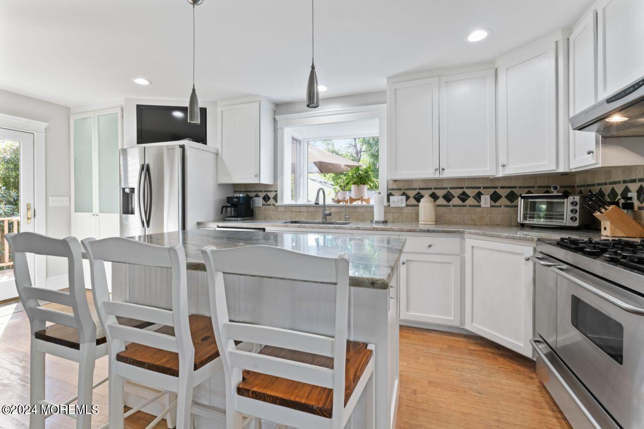 185 3rd Street