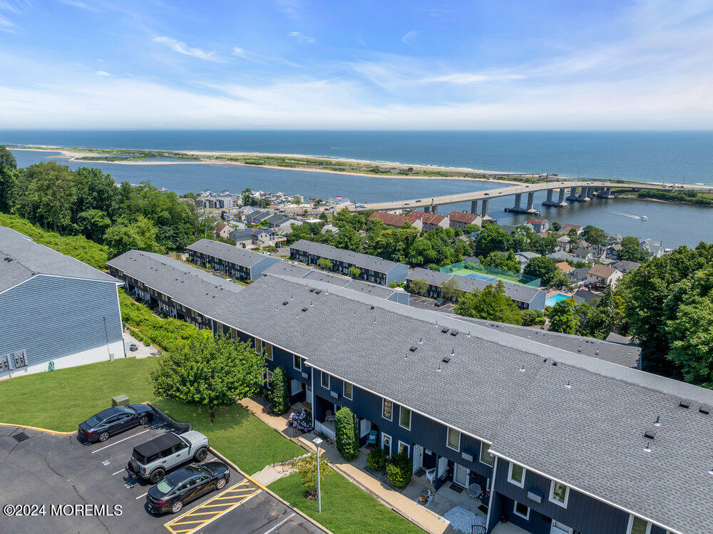 G2 Twinlights Court, G2