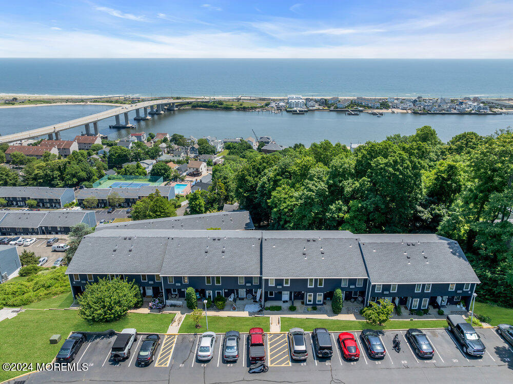 G2 Twinlights Court, G2