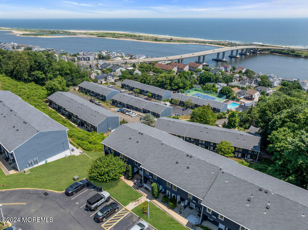 G2 Twinlights Court, G2