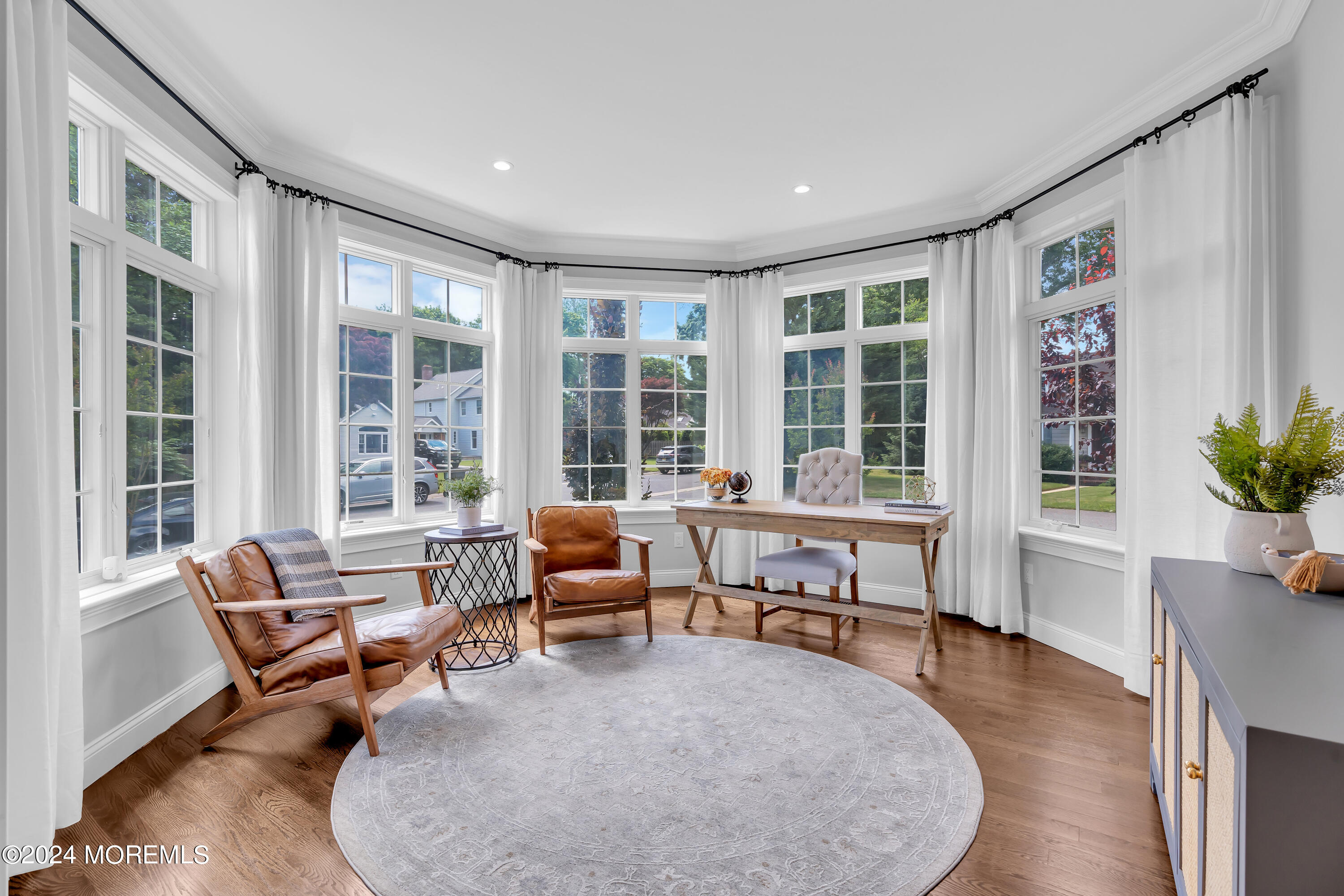 14 Charles Court