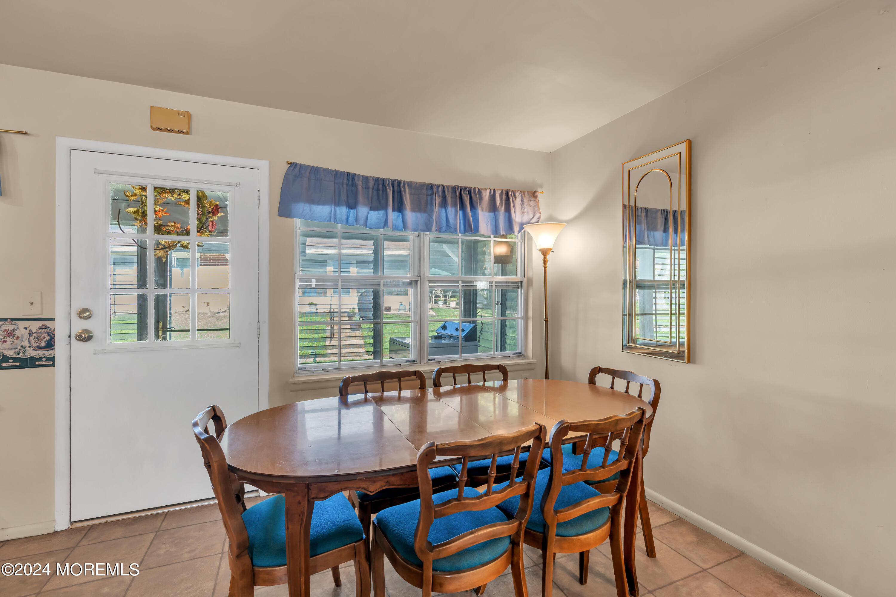 476A Thornbury Court