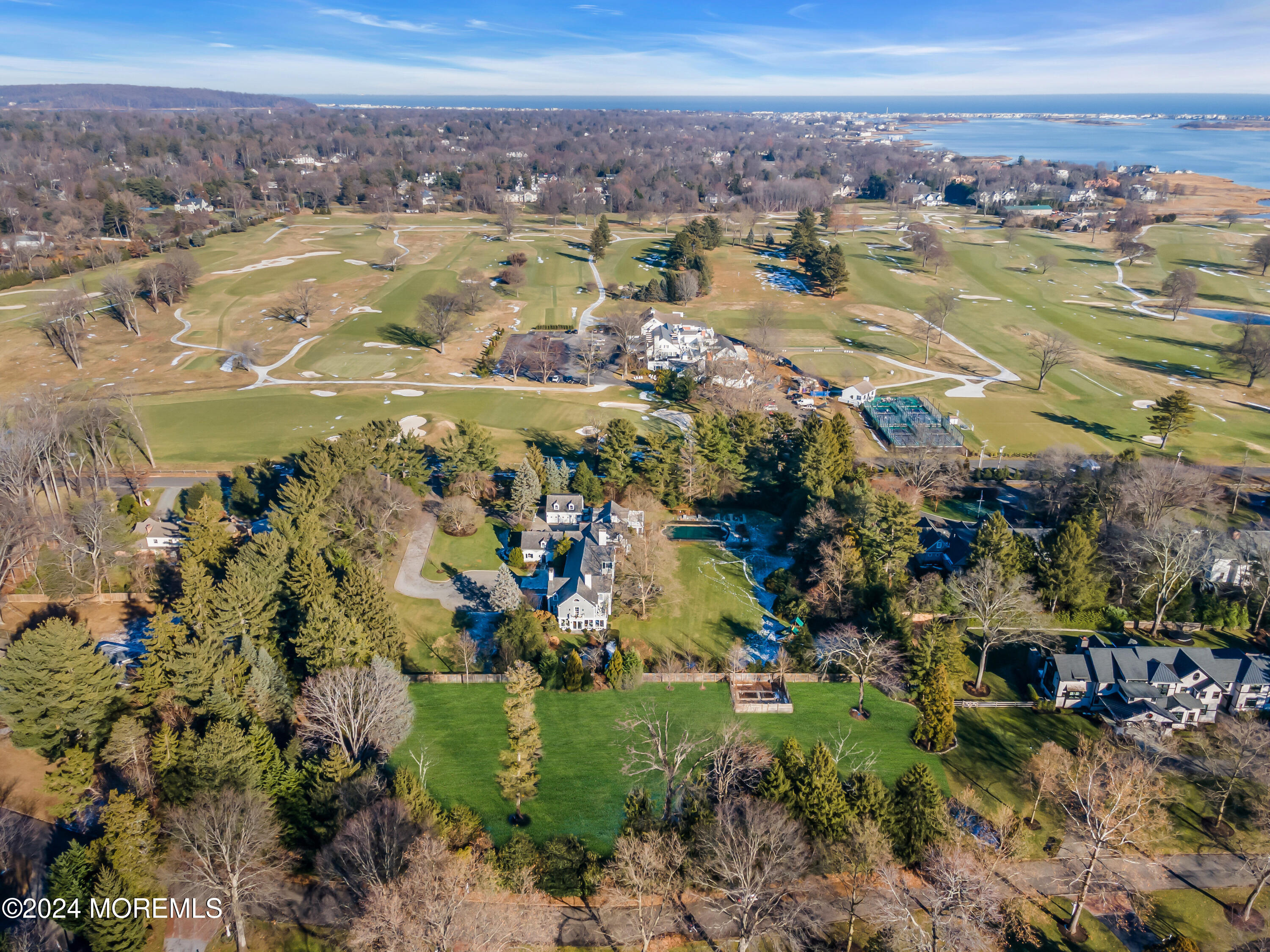 11 Buttonwood Lane E