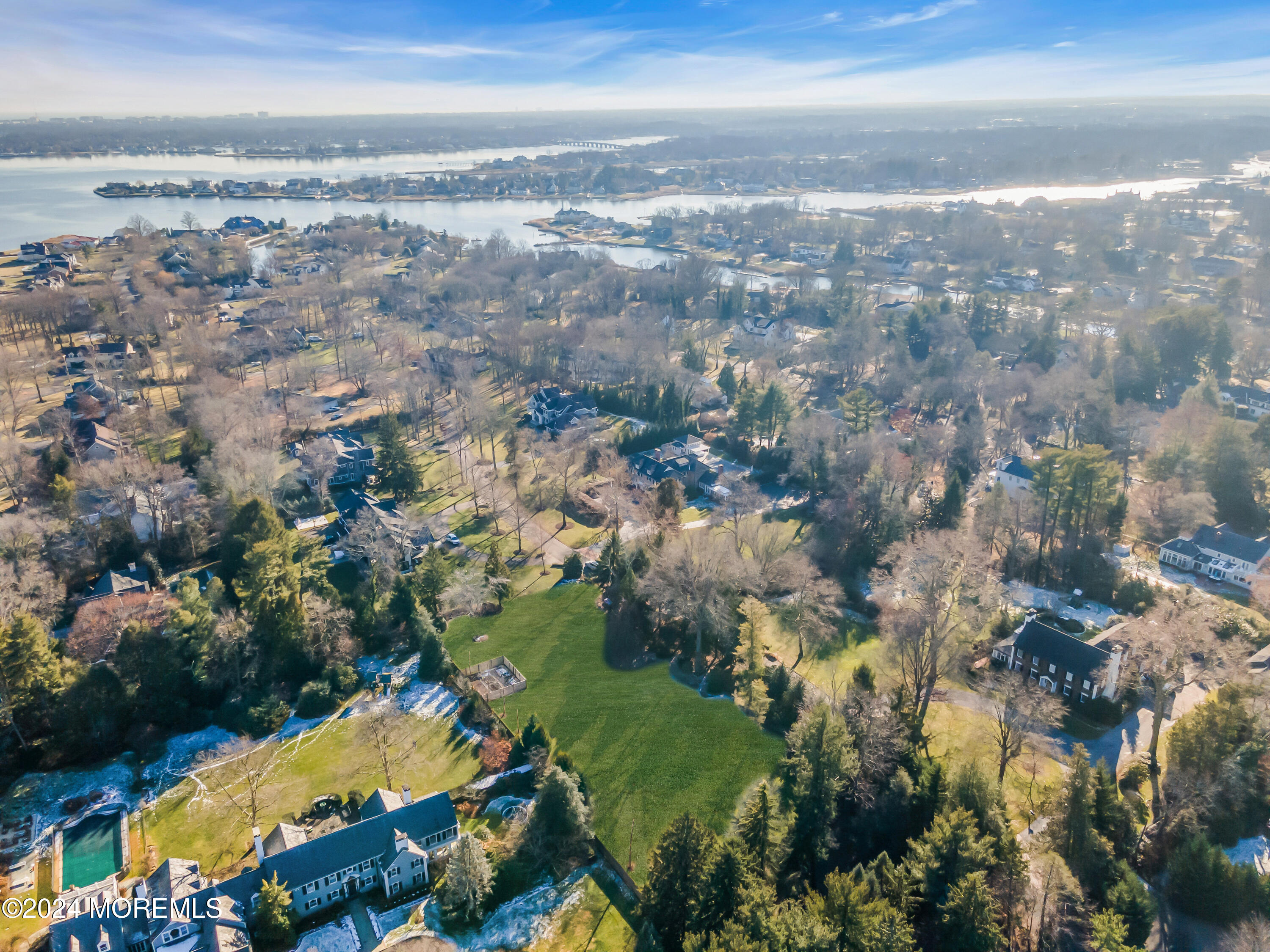 11 Buttonwood Lane E