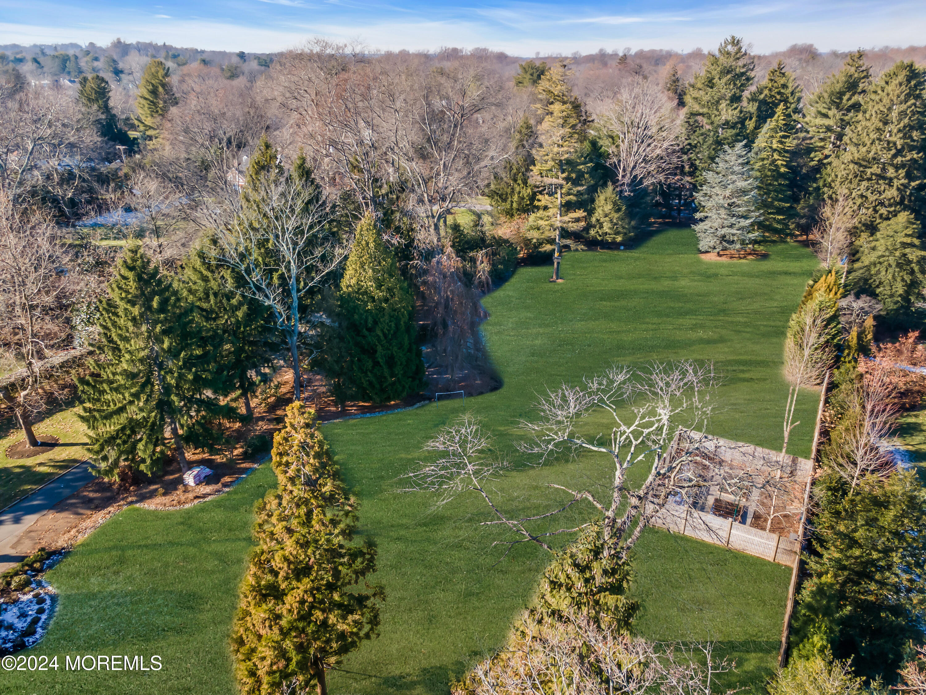 11 Buttonwood Lane E