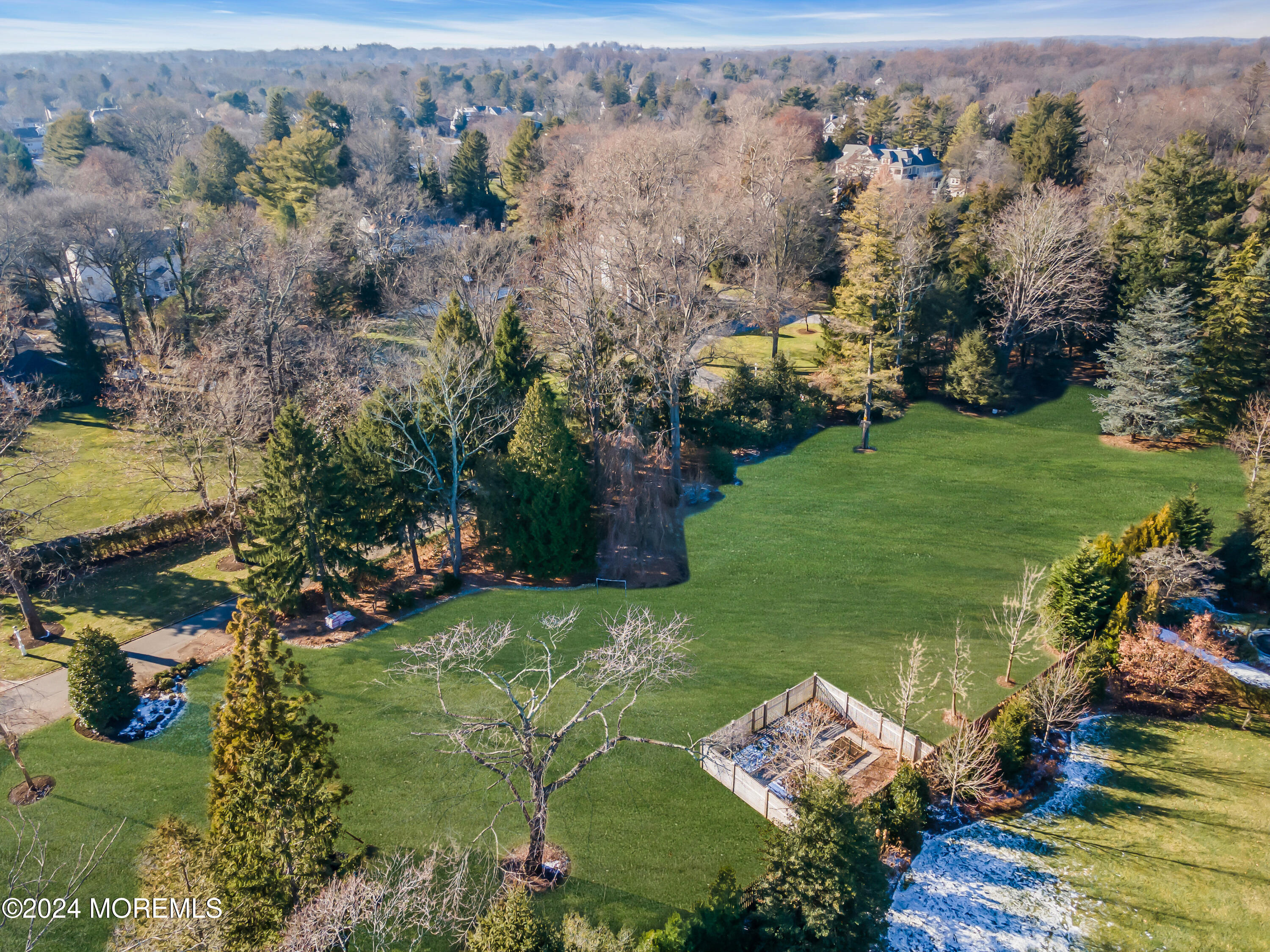 11 Buttonwood Lane E