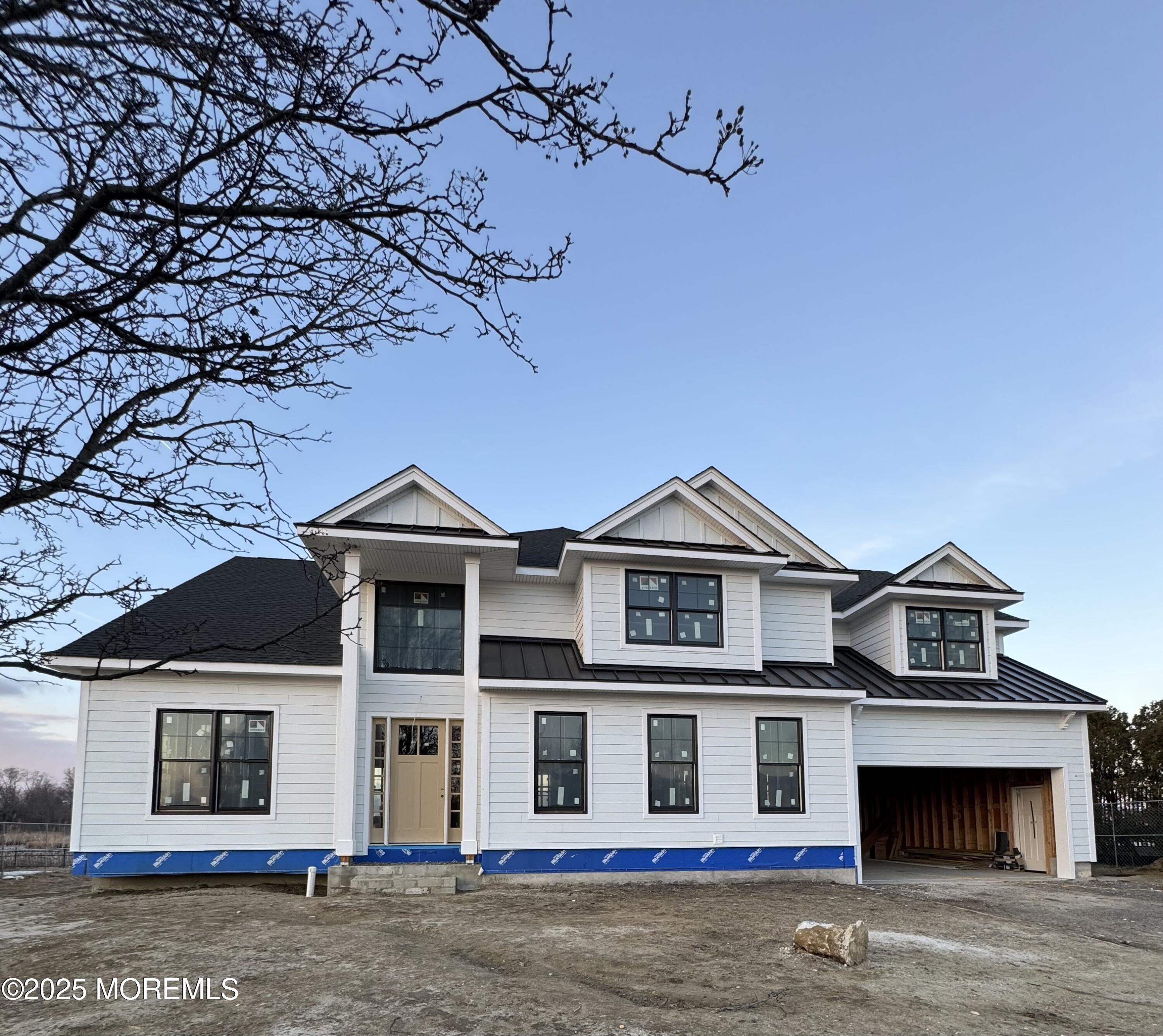 11 Leeward Court