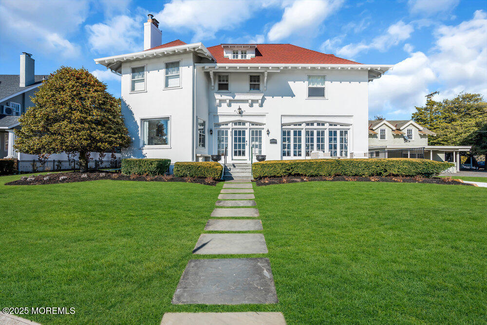 405 Sunset Avenue