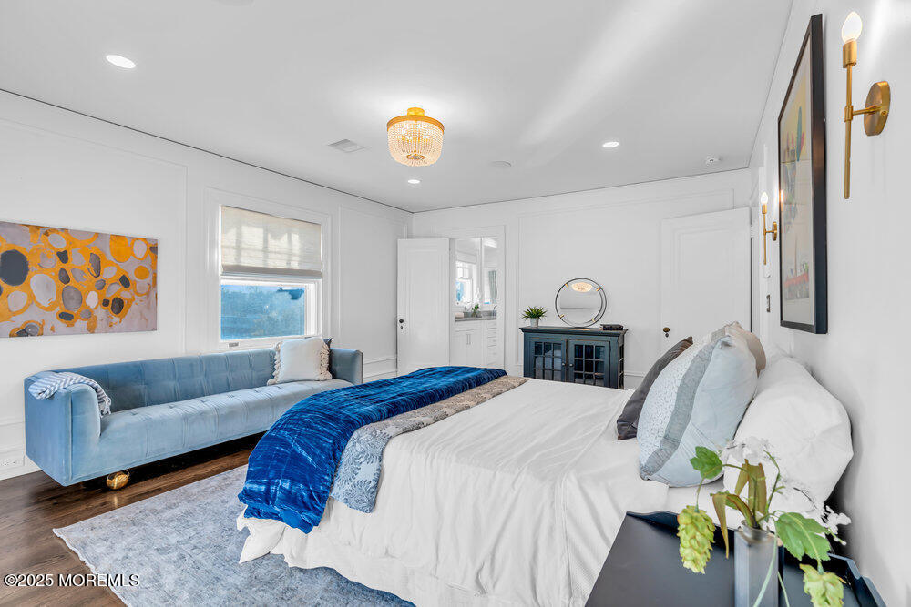 405 Sunset Avenue