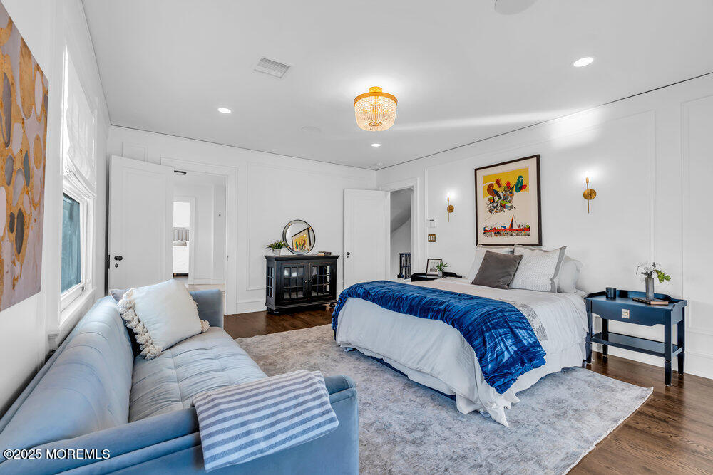 405 Sunset Avenue