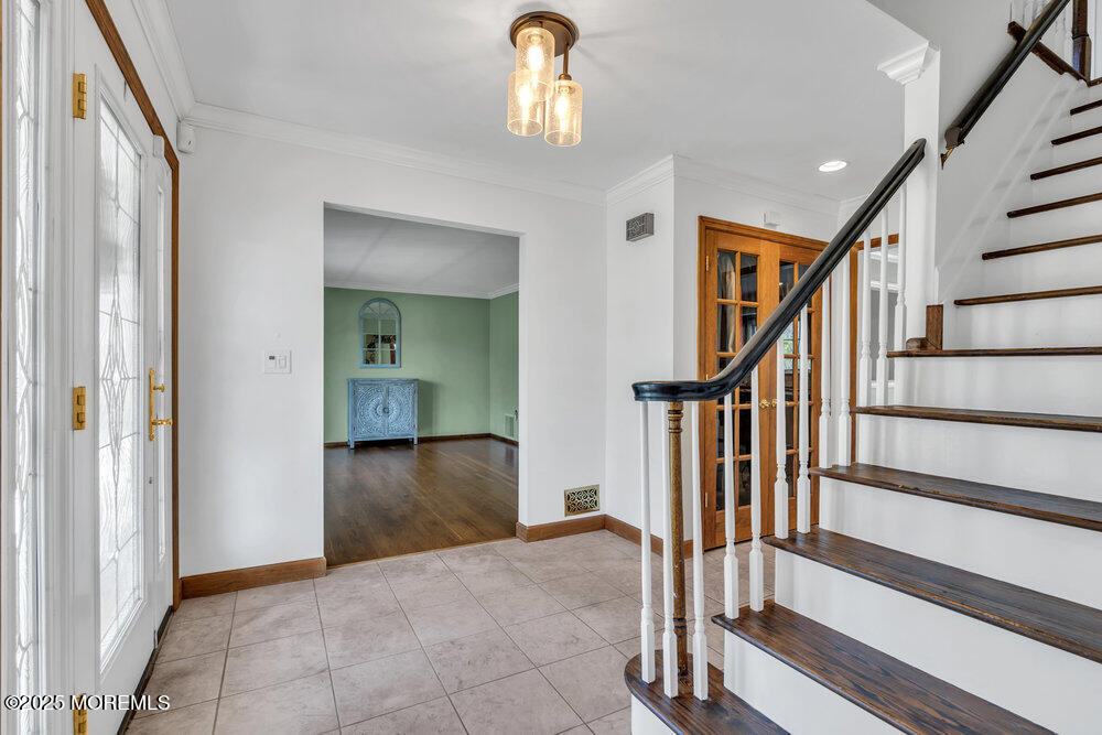 38 Jennifer Drive
