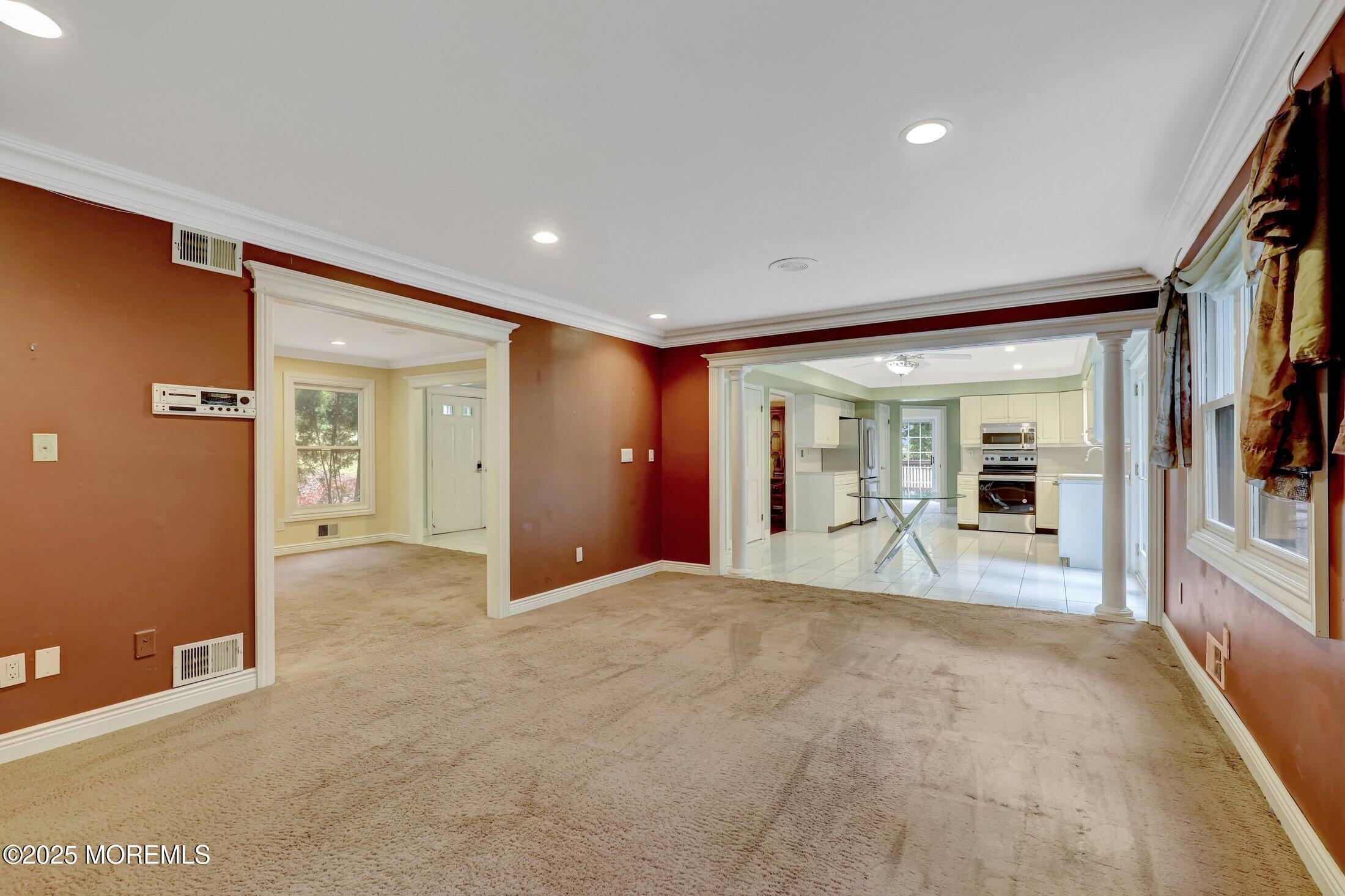 805 Church Lane