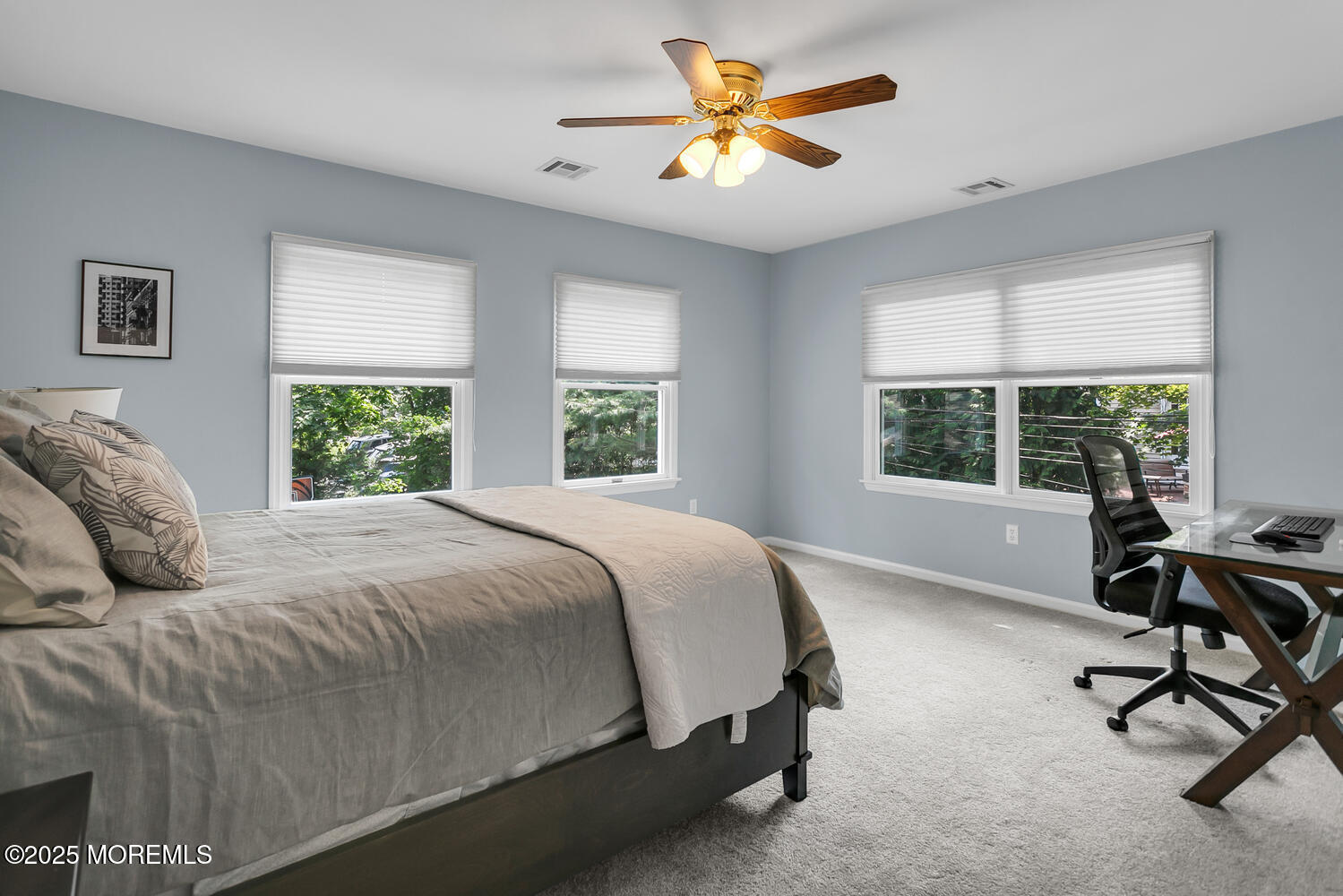 2 Crozier Court