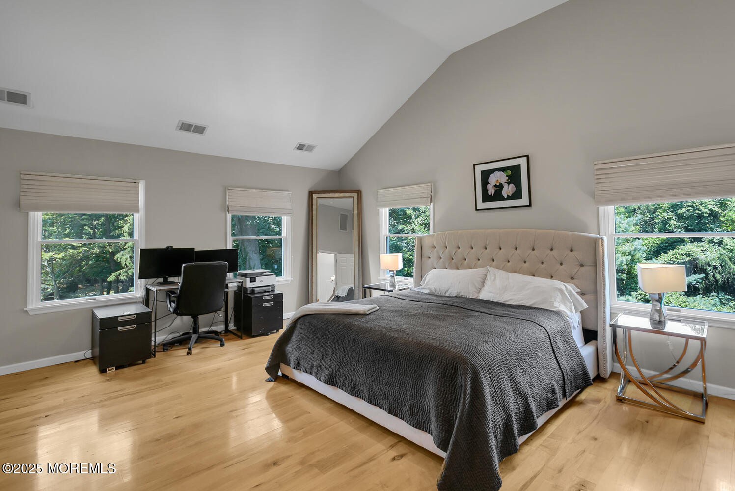 2 Crozier Court
