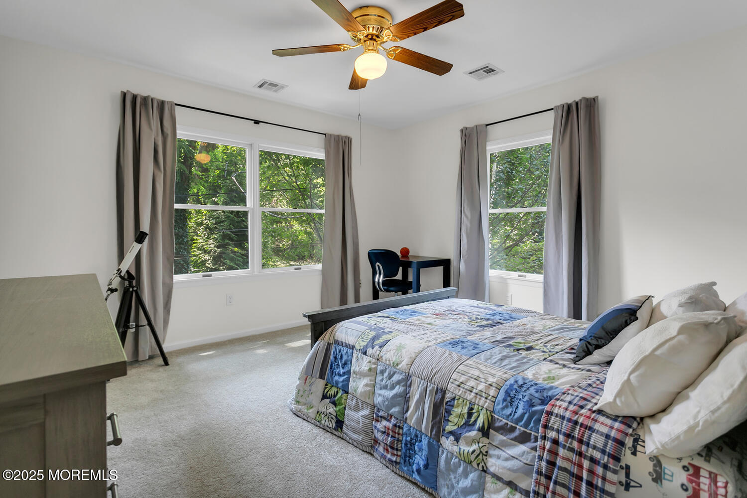 2 Crozier Court