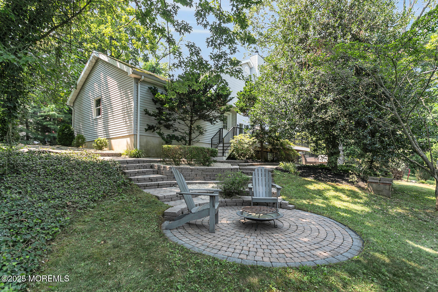 2 Crozier Court