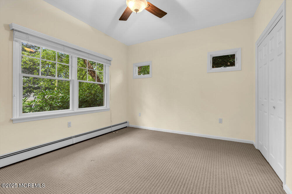 10 Greenwood Place