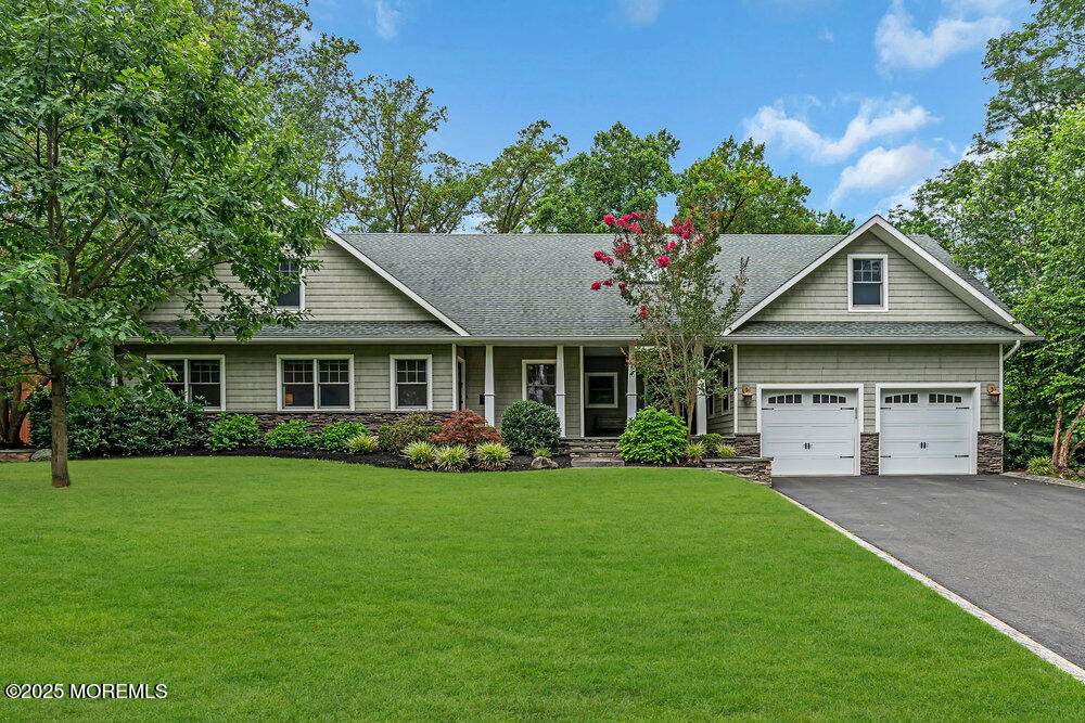 10 Greenwood Place