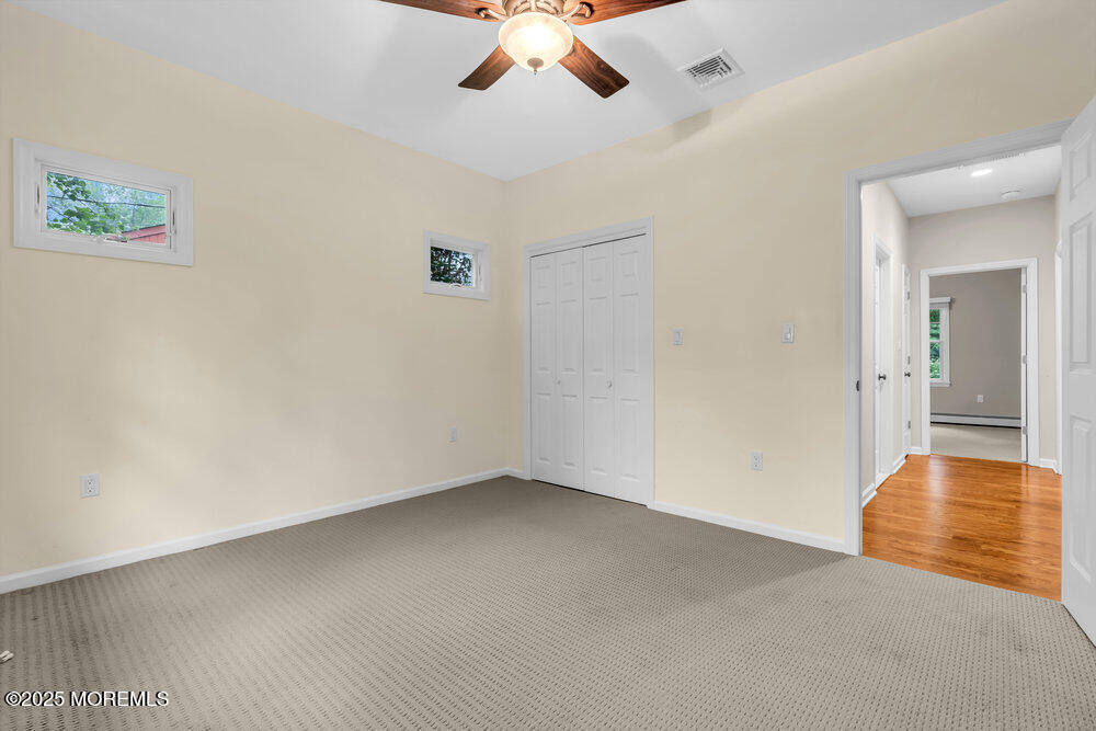 10 Greenwood Place